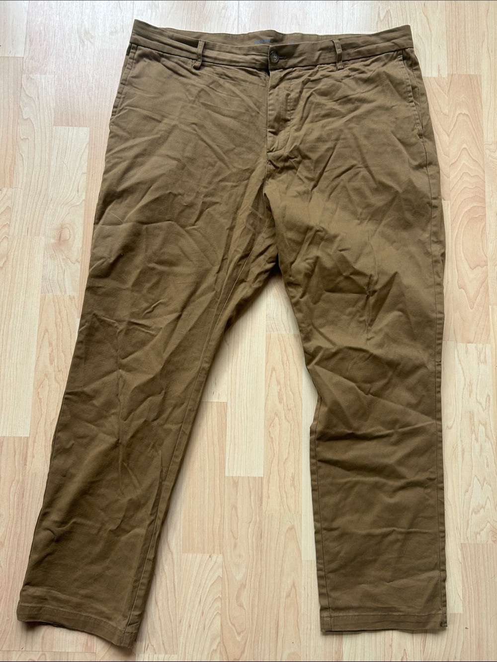 Old Navy Men's Khaki Straight-Leg Chino Pants